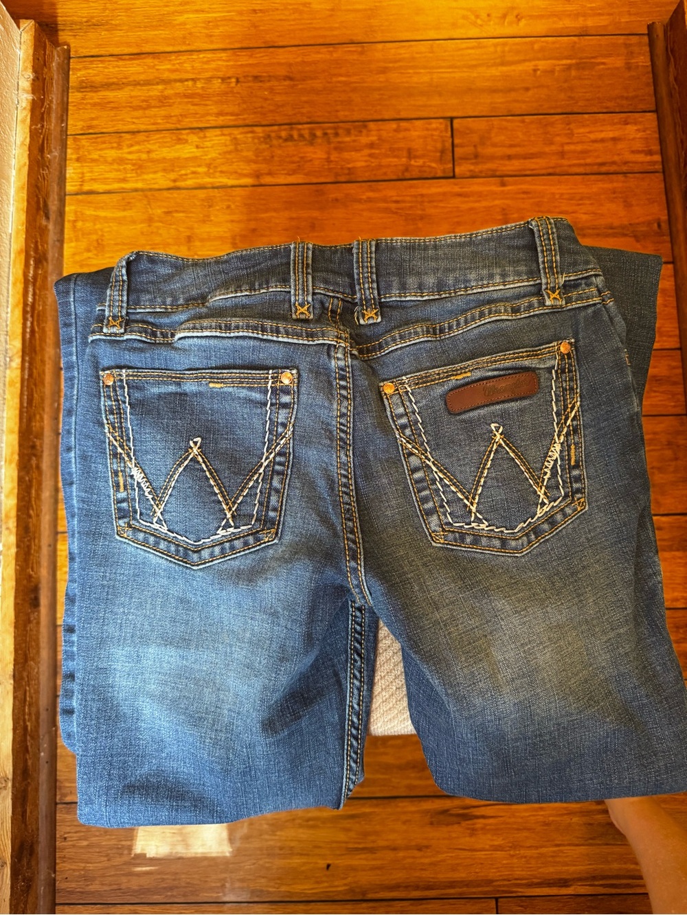 Women's Wrangler Blue Denim Jeans with Contrast Stitching